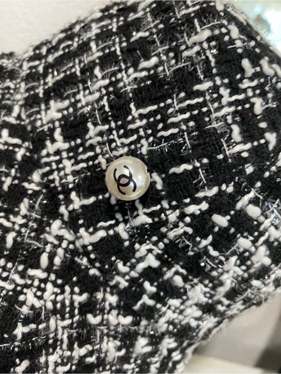 Black & White Tweed Crossbody Bag with Pearl Accent main image 6